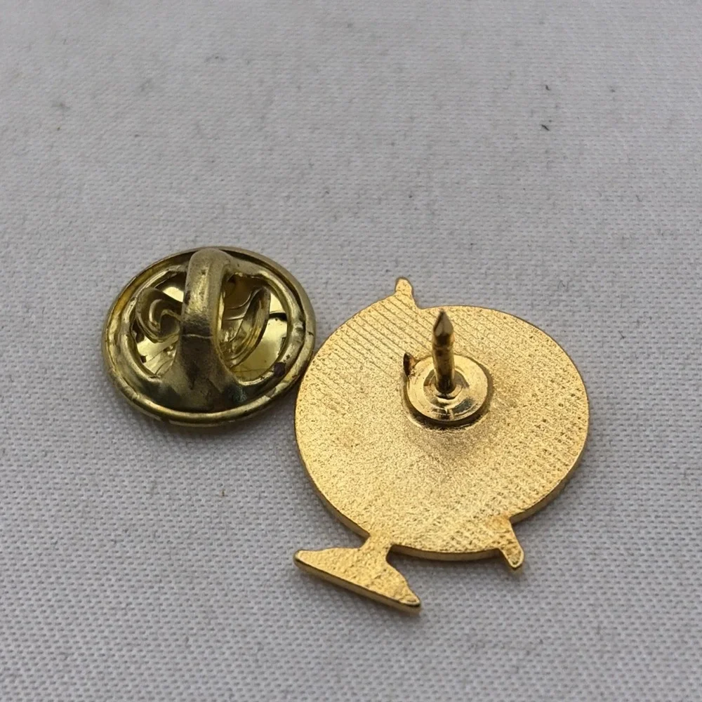 Class Of 1985 Alumni Globe Lapel Hat Pin